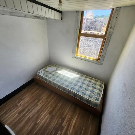 Maison Figueirosa Kır Evi